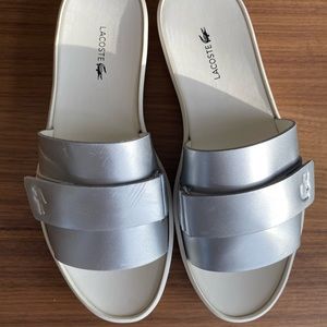 Brand NWOT Lacoste 1” platform slides!